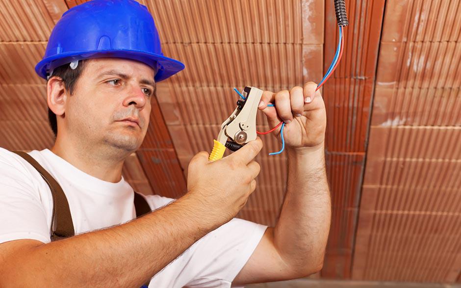 besoin d'un électricien Melun